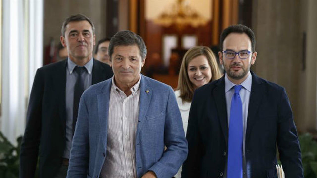La gestora del PSOE aplaza al martes la reunión para fijar el Comité Federal