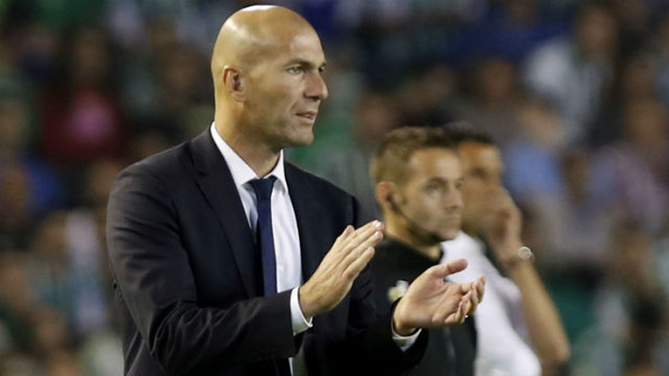 Zidane: "Tenemos la obligación de dar todo en cada partido"