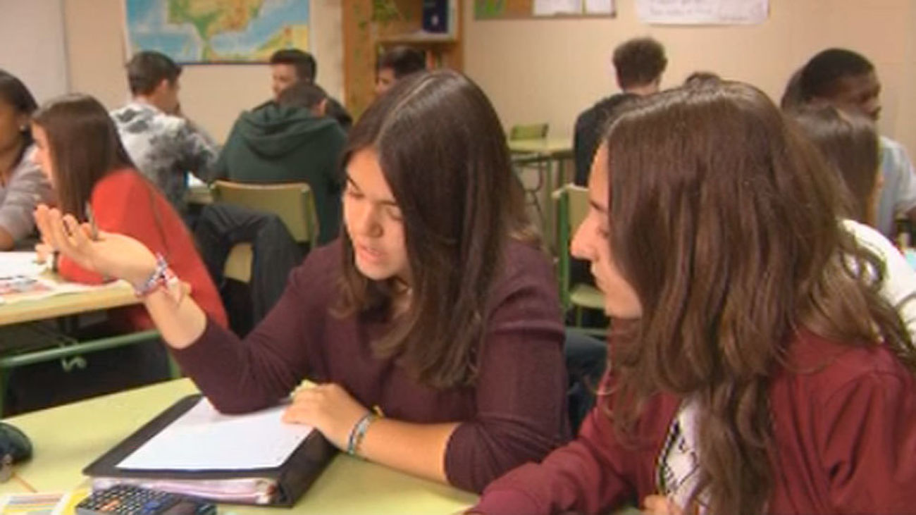 Cuatro colegios madrileños premiados por su implicación para erradicar la pobreza