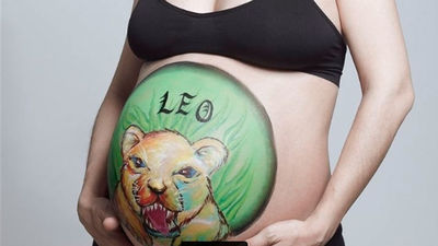 Embarazadas con dibujos en sus tripas