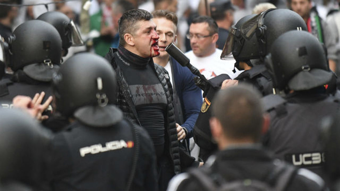 Trece ultras del Legia detenidos y ocho heridos