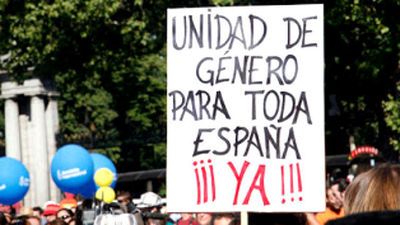 Piden a los ayuntamientos que conmemoren el Día de la Memoria Trans