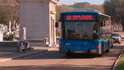 La EMT incrementa los autobuses en las líneas que van a los cementerios