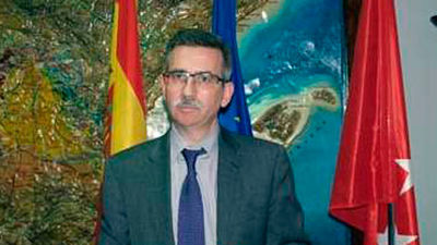 Cifuentes dice que López Jimeno es una persona inocente y "no está investigado"