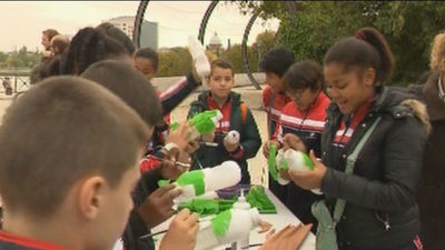 140 alumnos de 4 colegios de Usera aprenden a reciclar en el Parque de Pradolongo