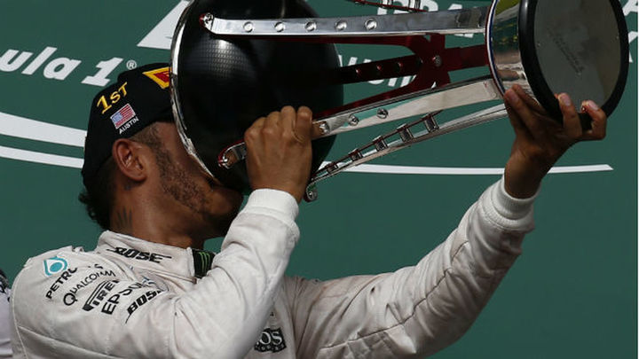 GP EEUU: Hamilton vuelve a ganar; Alonso 5º y Sainz 6º