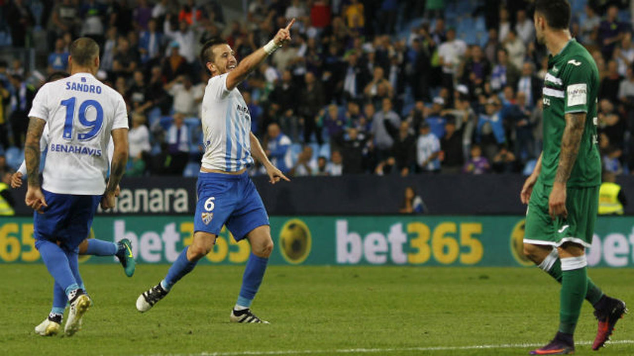 4-0. El Málaga borra del campo al Leganés
