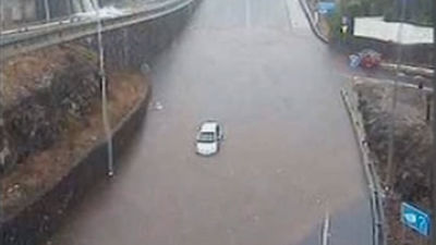 Alerta en Canarias por fuertes lluvias que ya han provocado inundaciones