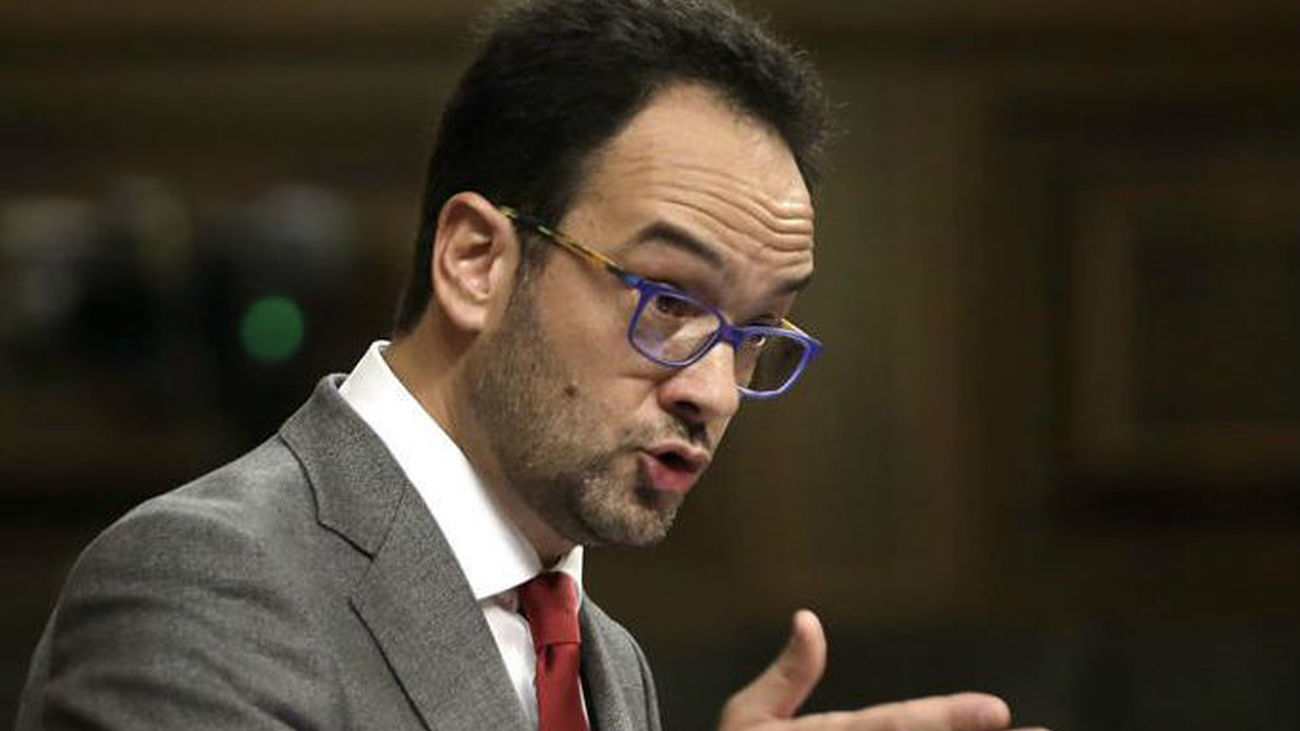 Hernando a Rajoy: "No nos gusta como presidente pero sí nos gusta este país"