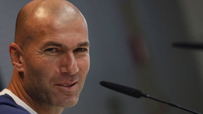 Zidane: "Cristiano se merece el Balón de Oro claramente"