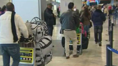 Los carritos portaequipajes de Barajas ya son gratis