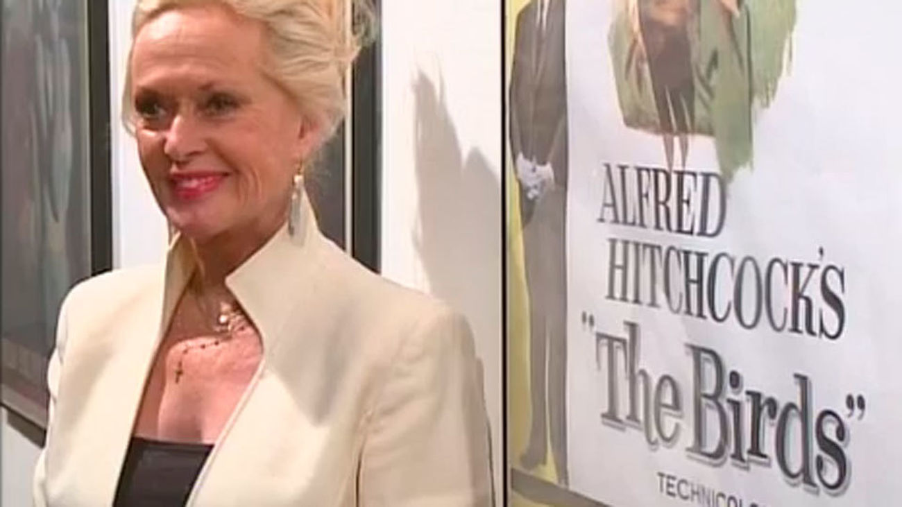 Tippi Hedren denuncia que Hitchcock la acosó sexualmente