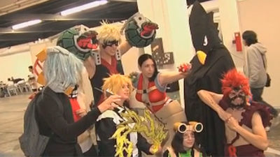 Miles de fans y colas kilométricas en el Salón del Manga de Barcelona