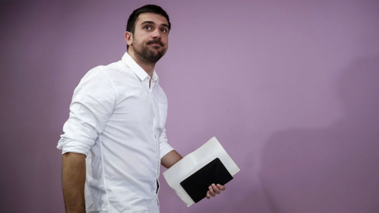 Espinar pudo renunciar a su piso de protección, pero optó por venderlo