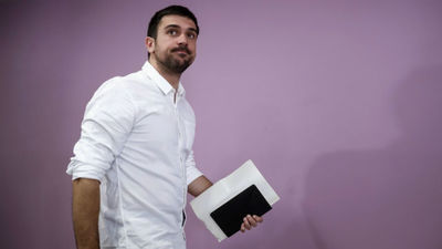 Espinar pudo renunciar a su piso de protección, pero optó por venderlo