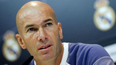 Zidane: "Nunca hago un equipo para contentar a un jugador"