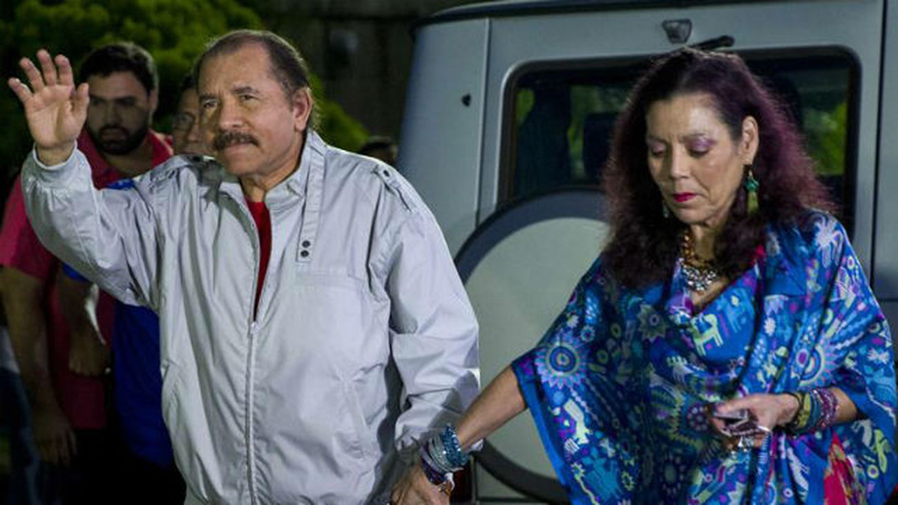 El presidente de Nicaragua, Daniel Ortega, y su esposa, Rosario Murillo