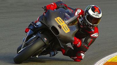 Lorenzo se estrena con Ducati