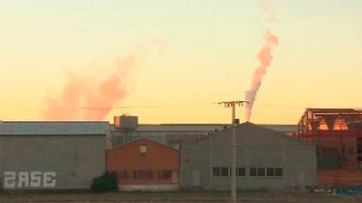 Vecinos de Los Molinos piden el traslado de una fábrica en Getafe por su riesgo de contaminación