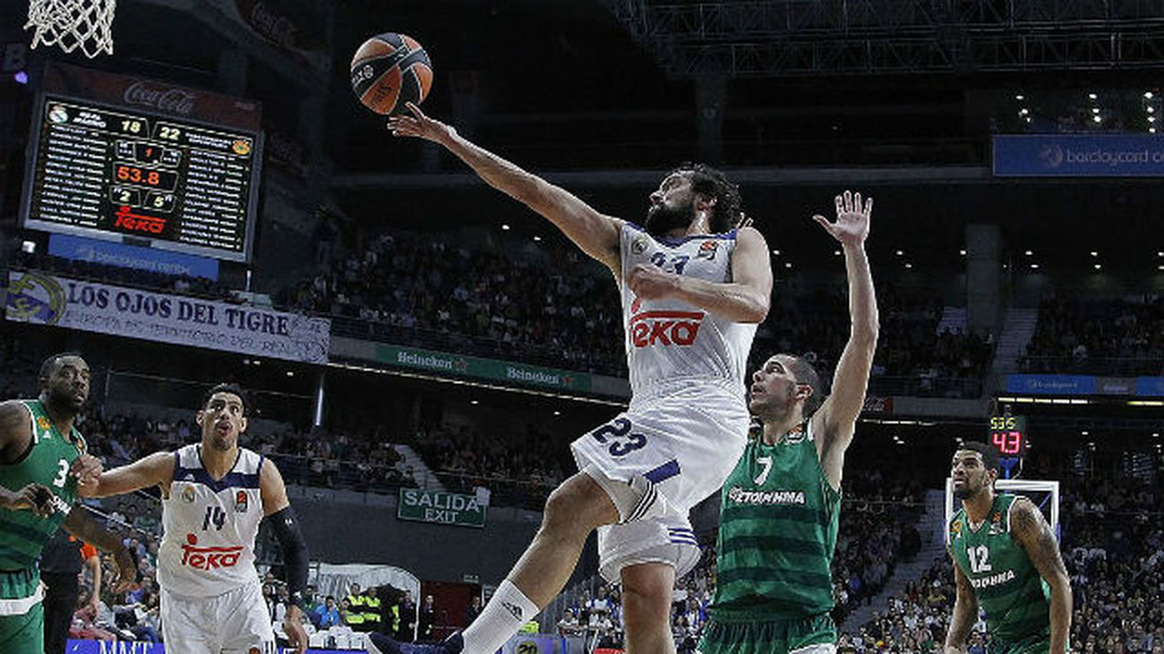 87-84. 'El increible' Llull tumba al Panathinaikos