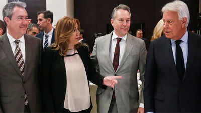 Felipe González ve a Susana Díaz "con fuerza" para liderar el PSOE