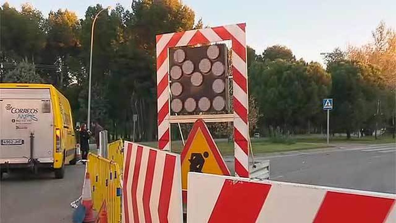 Caos en el polígono de Vallecas por el corte de un tramo de la carretera de Villaverde