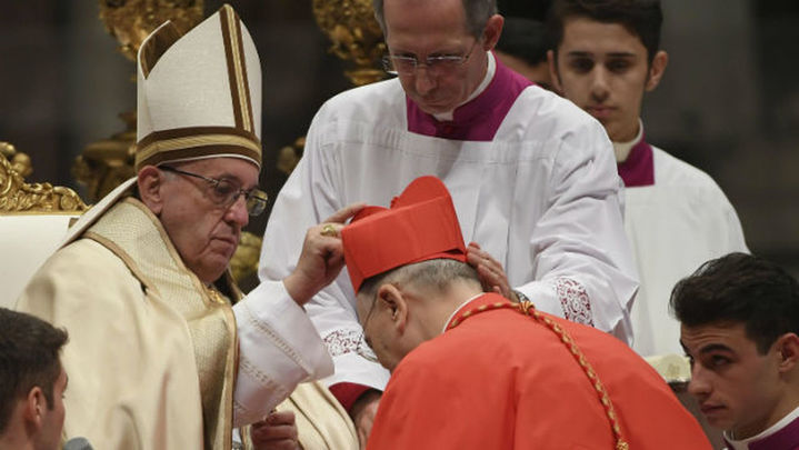 El Papa crea cardenal al arzobispo de Madrid Carlos Osoro