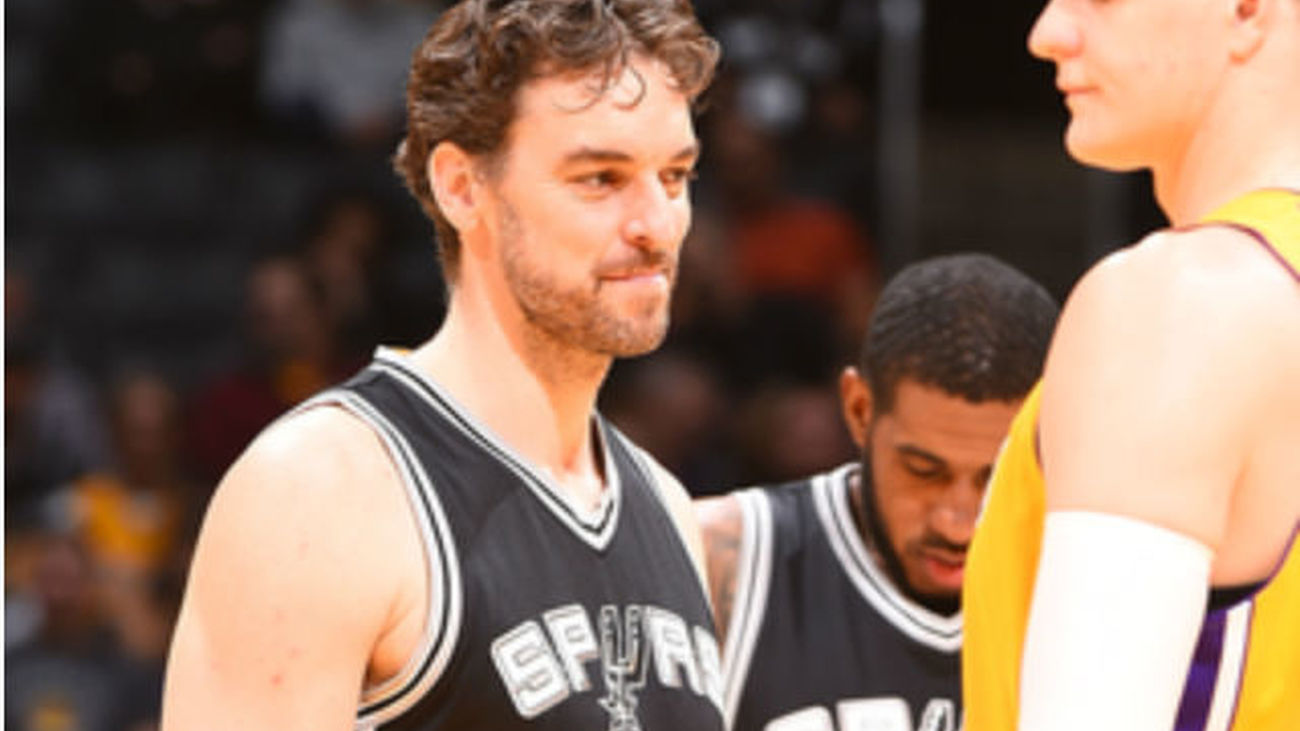 Pau Gasol ante los Lakers