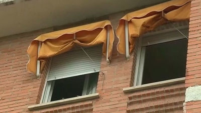 Rescatan a una mujer del incendio de su vivienda en Galapagar