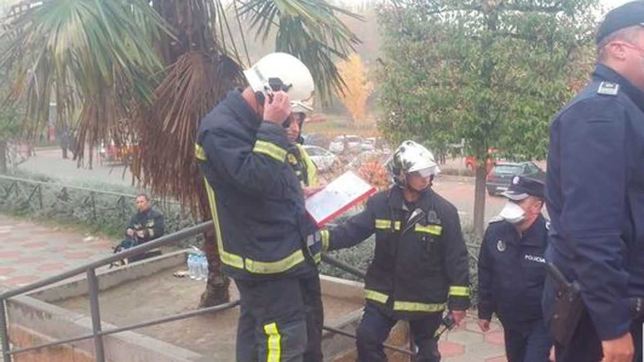 Dos intoxicados por un incendio en la sauna del polideportivo El Torreón de Pozuelo