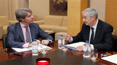 Garrido recibe a la nueva directiva de la Asociación 11-M Afectados del Terrorismo