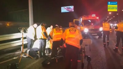 Un varón muy grave tras ser atropellado en la vía de servicio de la A-2