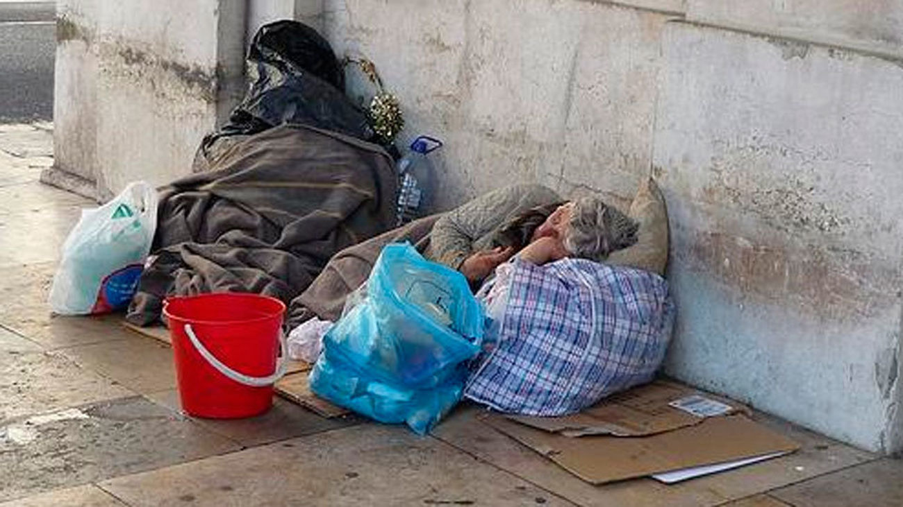 El Ayuntamiento destinará 135 viviendas a los sin techo