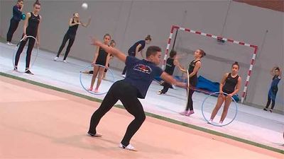 Fuente el Saz: Juan Laguna, un joven pionero en la gimansia rítmica