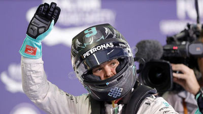 GP Abu Dhabi: Hamilton mete presión a Rosberg; Alonso, 9º