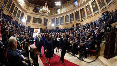 Urkullu jura su cargo como lehendakari con la fórmula tradicional