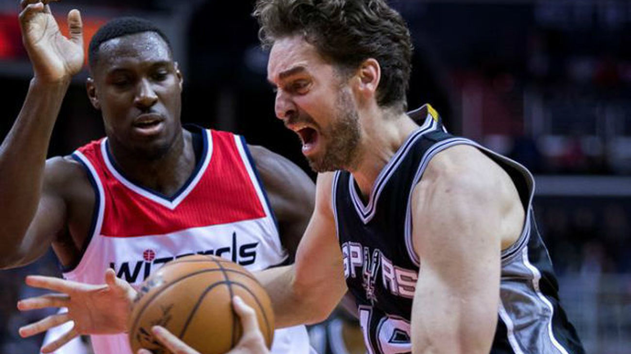 Pau Gasol ante los Wizars