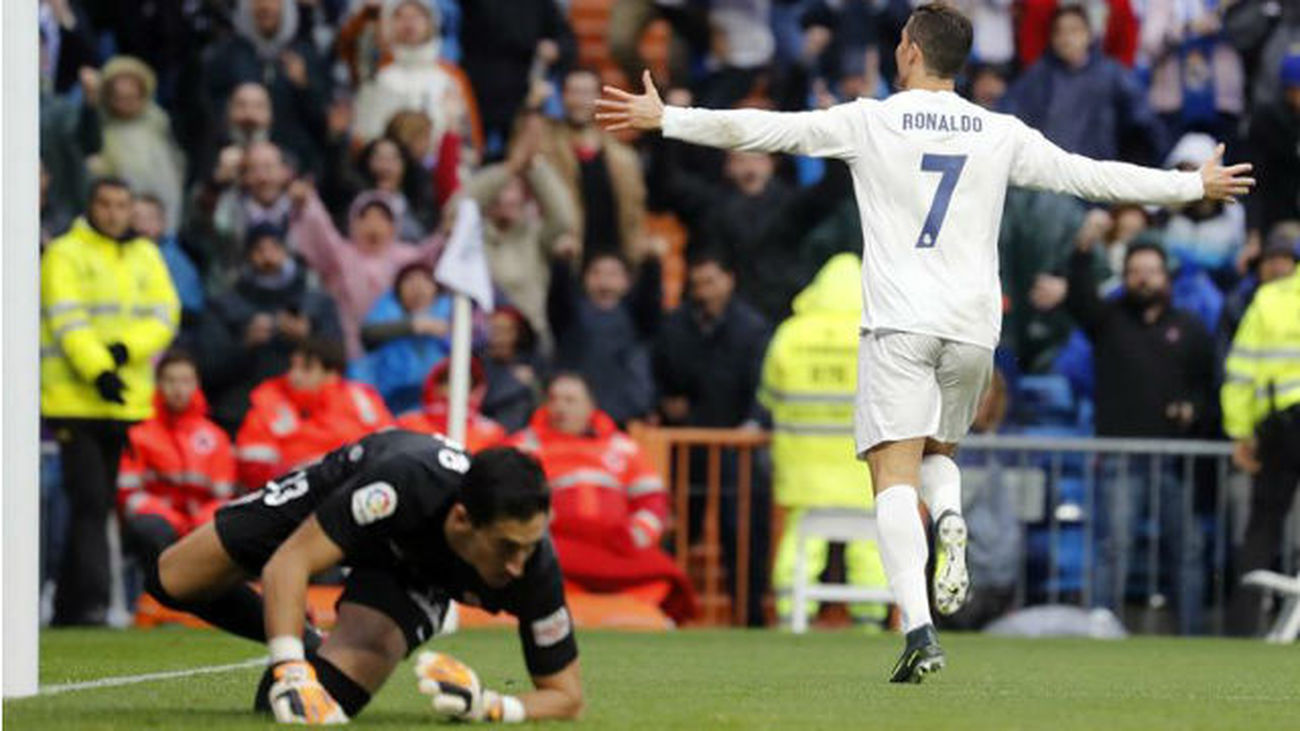 2-1. El pichichi Cristiano alarga la racha de un Real Madrid gris