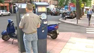 Madrid estudia encarecer las tarifas de aparcamiento para combatir la contaminación