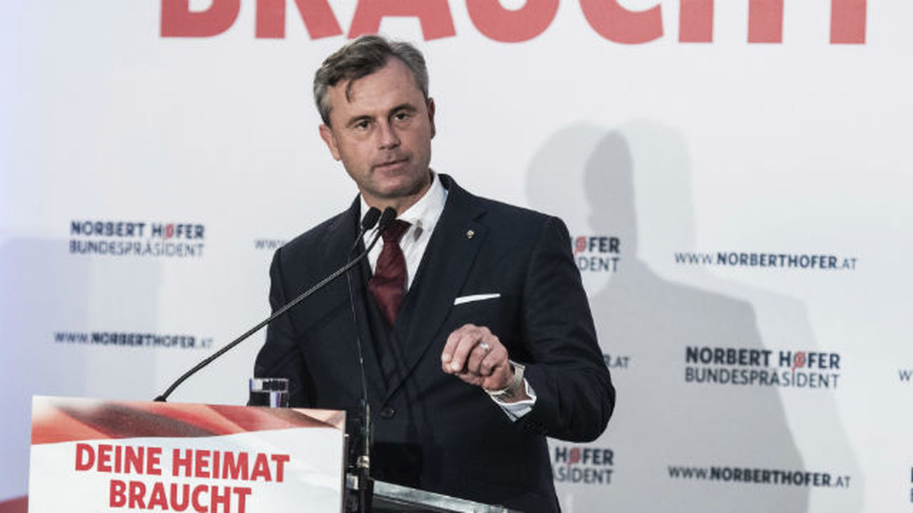Hofer cierra su campaña e insta a los austríacos a estar orgullosos de su país