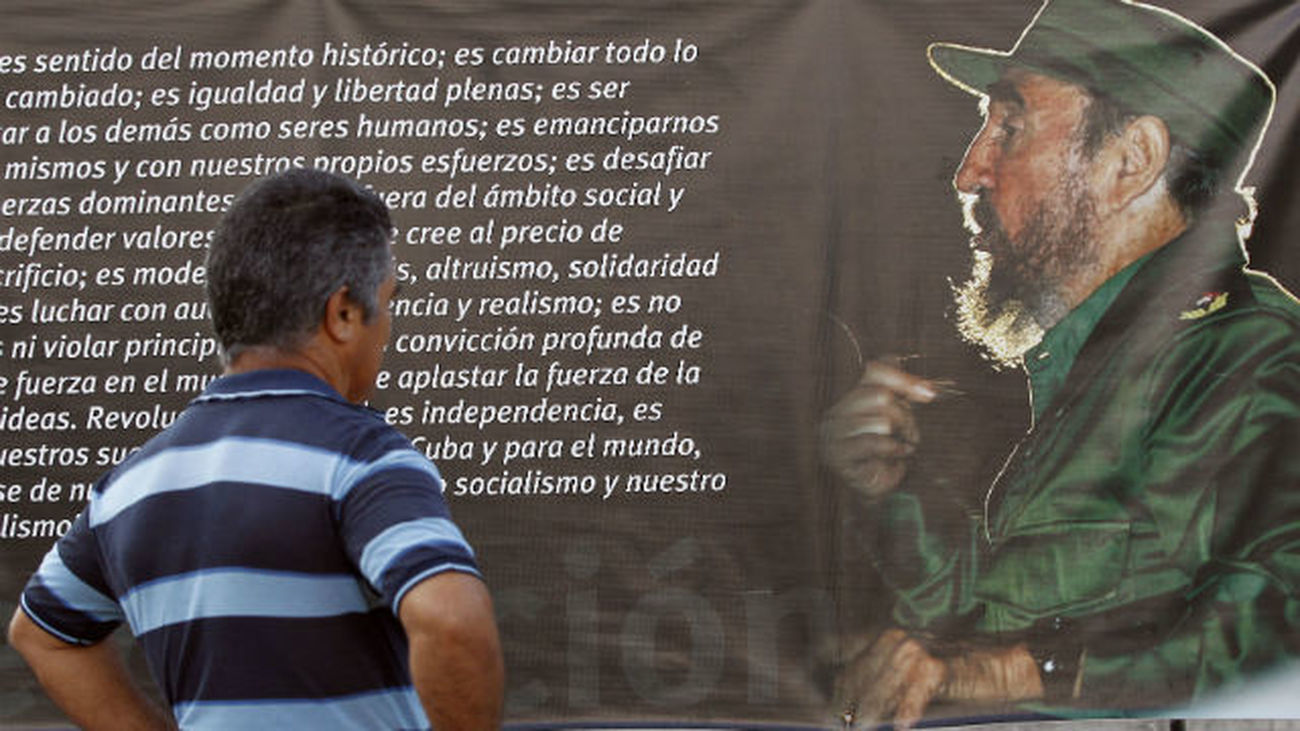 Los restos mortales de Fidel Castro llegan a la ciudad de Santiago de Cuba