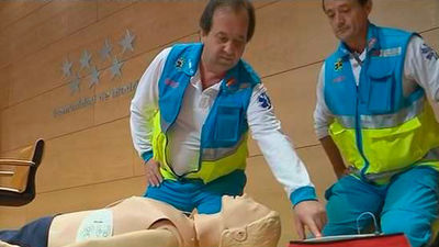 Madrid tendrá desfibriladores en colegios, hoteles, metro, buses y centros comerciales