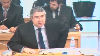 El letrado de Blesa denuncia que se ha buscado "cortar las cabezas" a los investigados