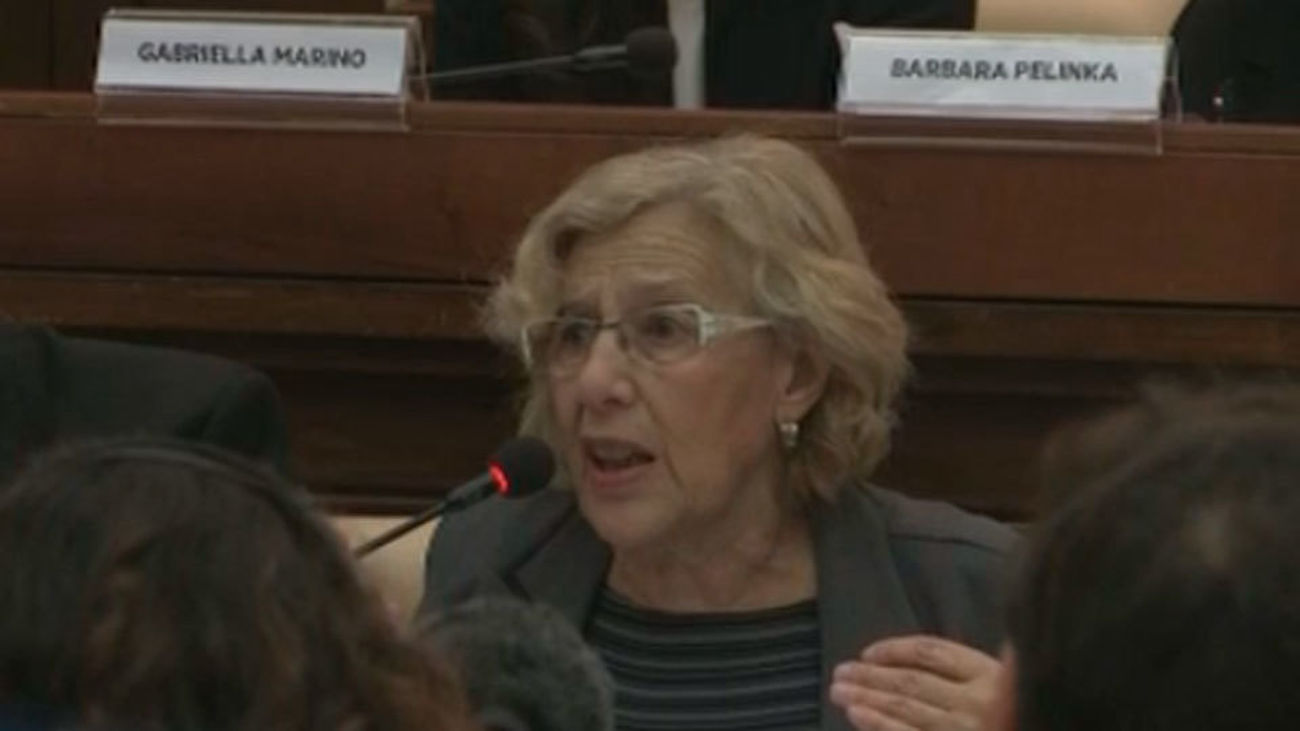 Carmena critica en el Vaticano la escasa acogida de refugiados de España