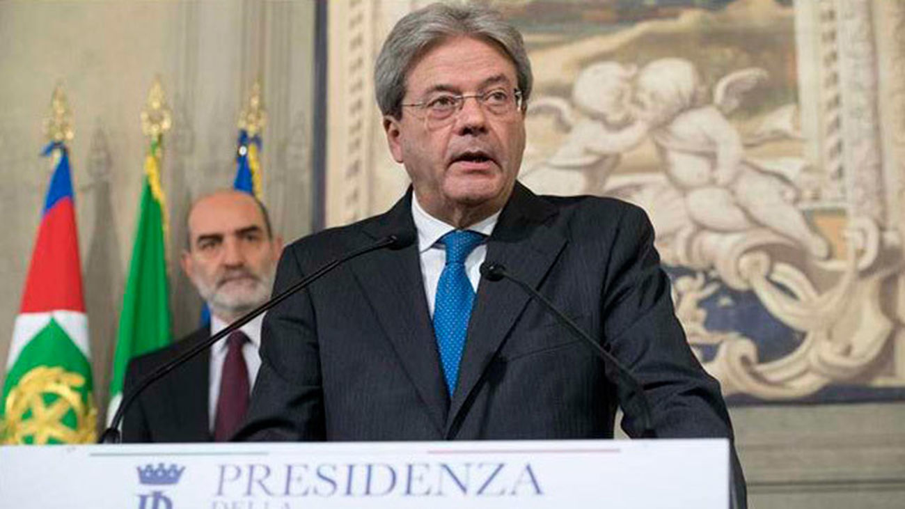 Gentiloni acepta el encargo para formar el nuevo Gobierno en Italia