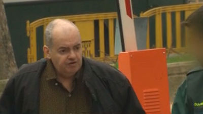 Se enfrenta a 19 años de prisión por matar a martillazos a su madre