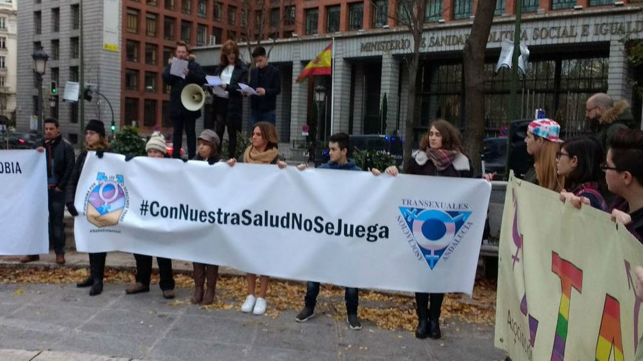 Exigen soluciones al desabastecimiento de fármacos para personas transexuales