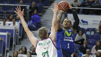 76-87. Exhibición de Jackson sin premio para Estudiantes