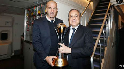 El Real Madrid aterriza en Barajas como nuevo campeón del mundo