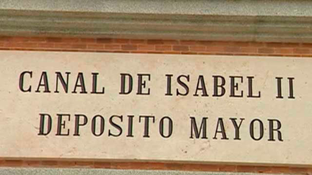 El Canal congela las tarifas del agua para 2017 y amplía la tarifa social a pensionistas no contributivos